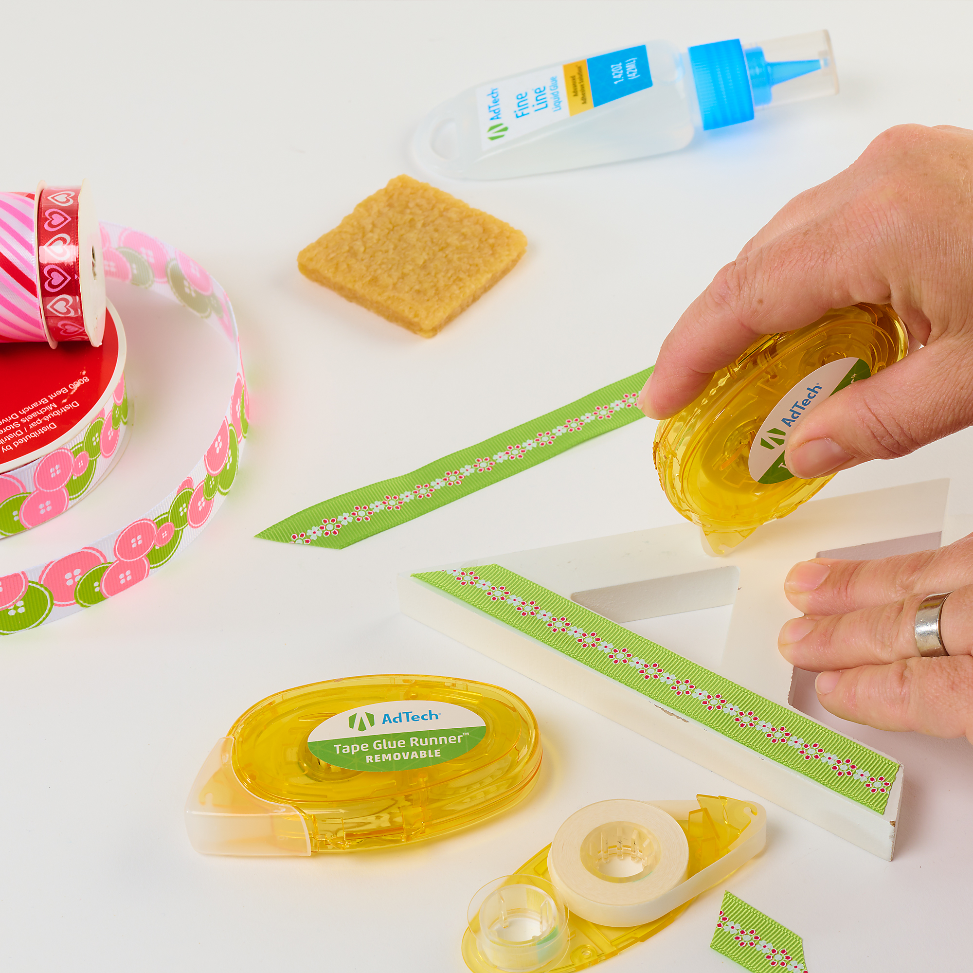 Adtech Crafter's Tape Removable Glue Runner.31 X315 for Tape